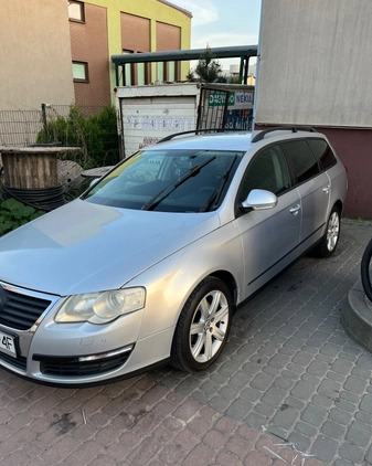 Volkswagen Passat cena 13500 przebieg: 284700, rok produkcji 2005 z Kielce małe 781